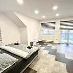 Premium Se Soukromým Parkováním *
