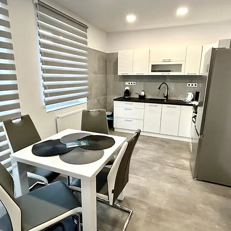 Premium Se Soukromym Parkovanim Apartment Ceska Lipa