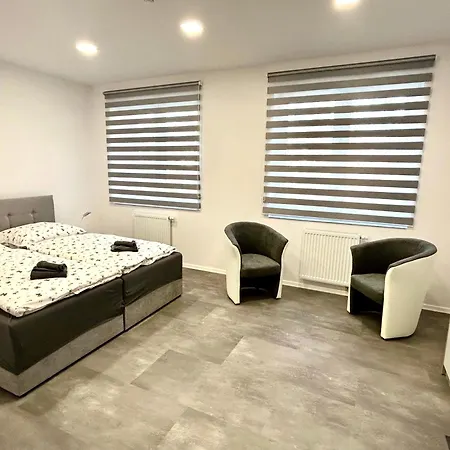 Premium Se Soukromym Parkovanim * Česká Lípa