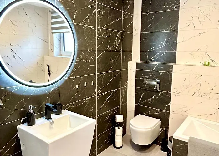 Premium Se Soukromym Parkovanim *
